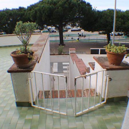 Agi Casa Puerto Villa Roses Luaran gambar