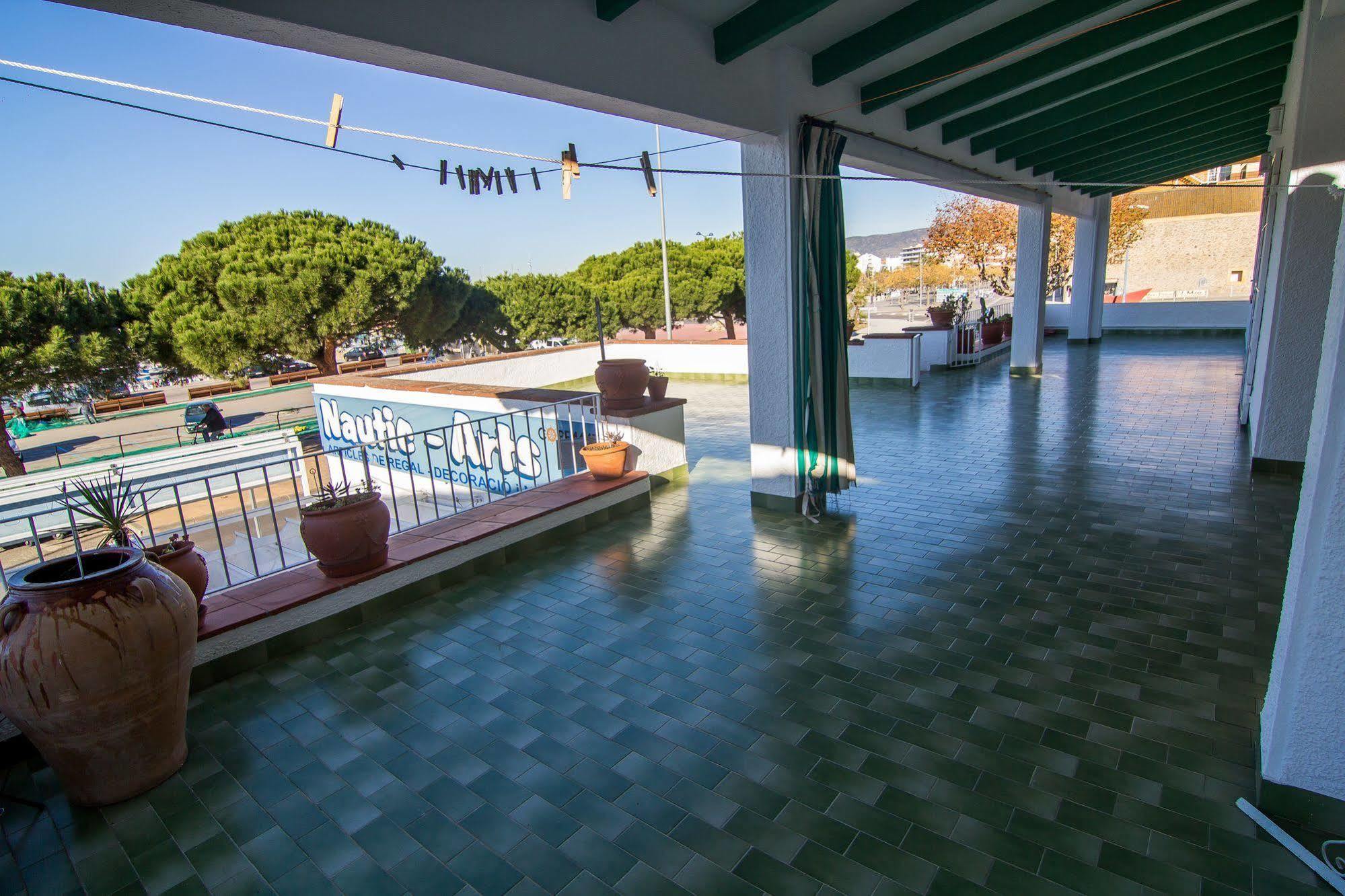 Agi Casa Puerto Villa Roses Luaran gambar